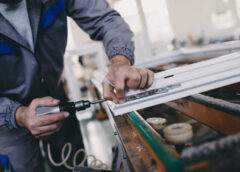 Serwis i gwarancja o co pytać producenta okien przed podpisaniem umowy