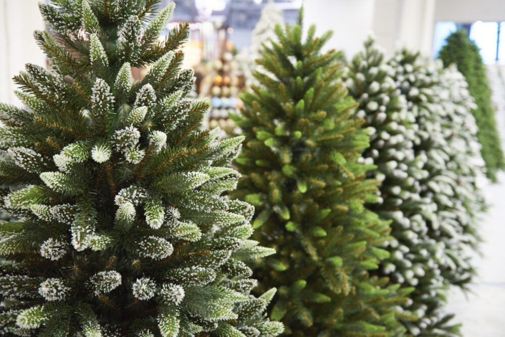 Jak wybrać idealną sztuczną choinkę do mieszkania